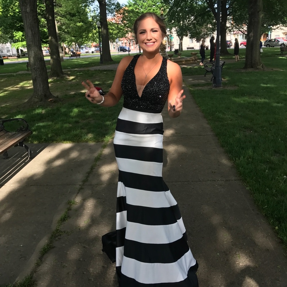 Mermaid prom dress